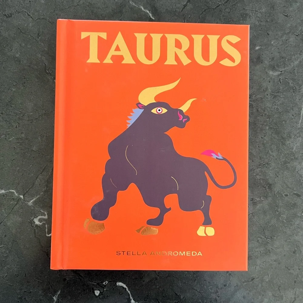 Mini Taurus book - Picture 2 of 4